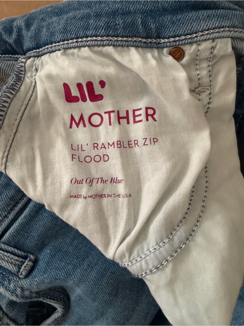 MOTHER Lil’ rambler zip flood jeans Petite High-Rise Straight Jeans in Blue - Picture 9 of 9